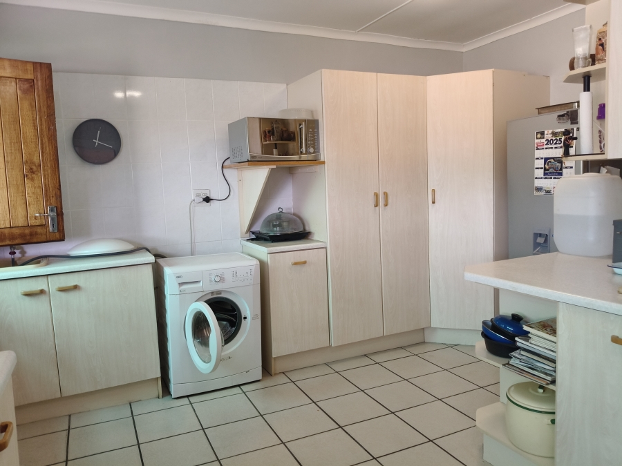 3 Bedroom Property for Sale in Wavecrest Eastern Cape
